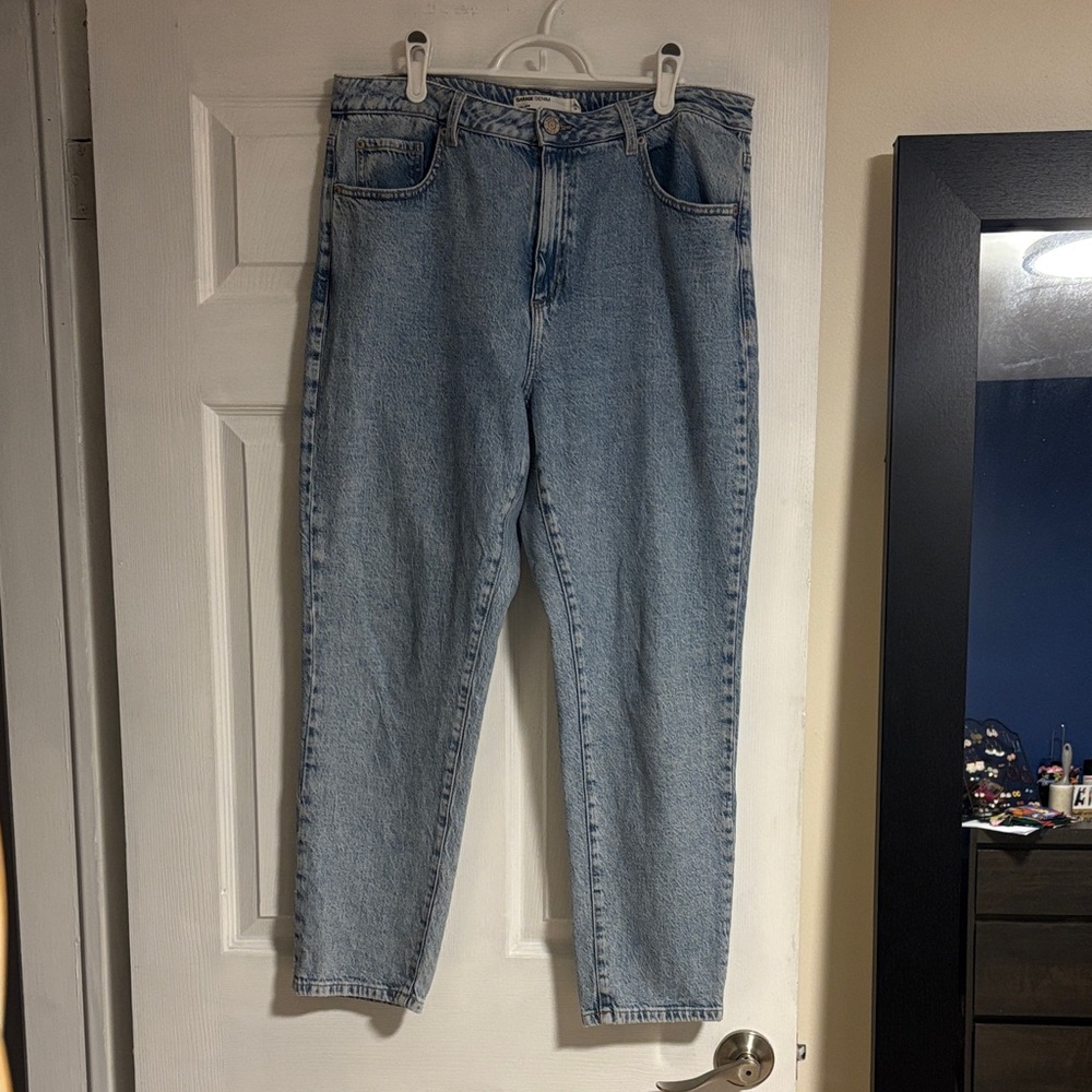 Garage mom jeans